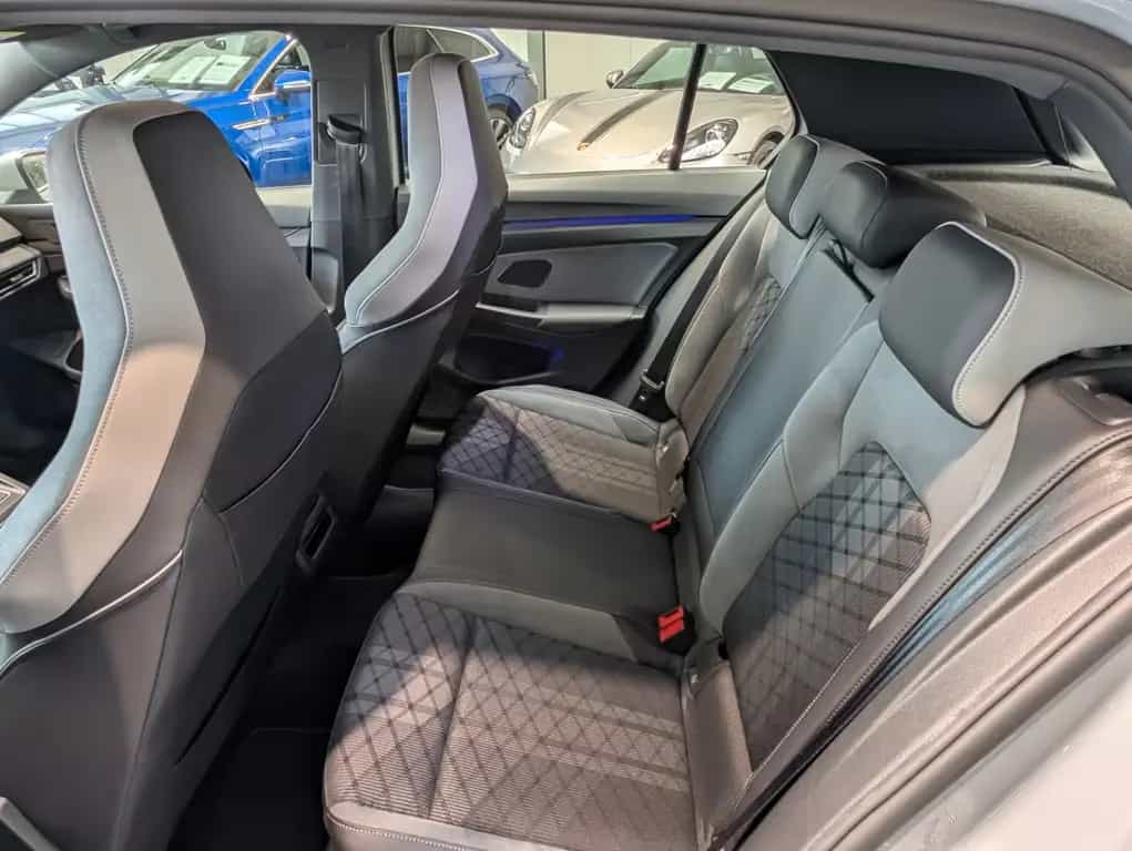 Volkswagen Golf 1.5 TSI OPF R-Line 8-fach 1.Hand 11/2021-photo-8