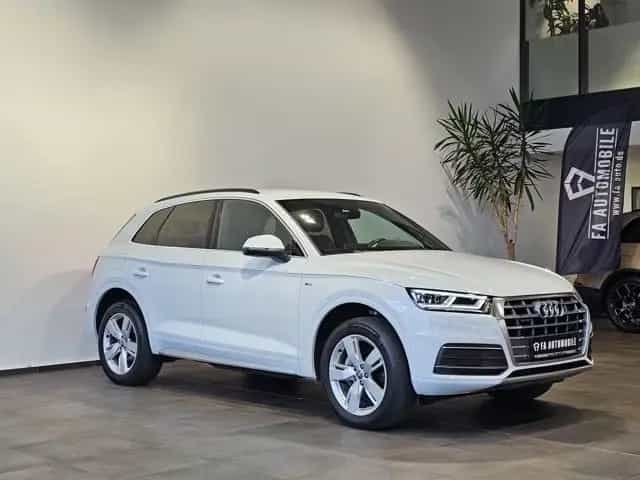Audi Q5 TDI S Line Matrix Leder Navi AHK 19 Zoll PDC 08/2020-photo-4