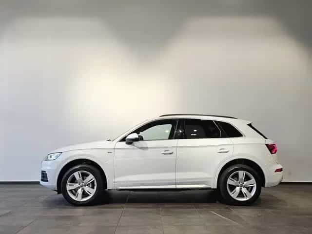 Audi Q5 TDI S Line Matrix Leder Navi AHK 19 Zoll PDC 08/2020-photo-7