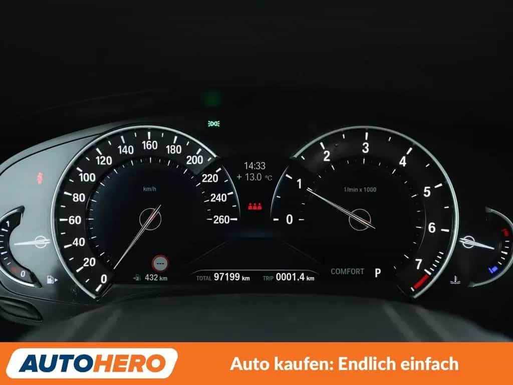 BMW 5 Series 520i Sport Line Aut.*NAVI*LED*TEMPO*CAM*PDC*SHZ* 09/2018-photo-19