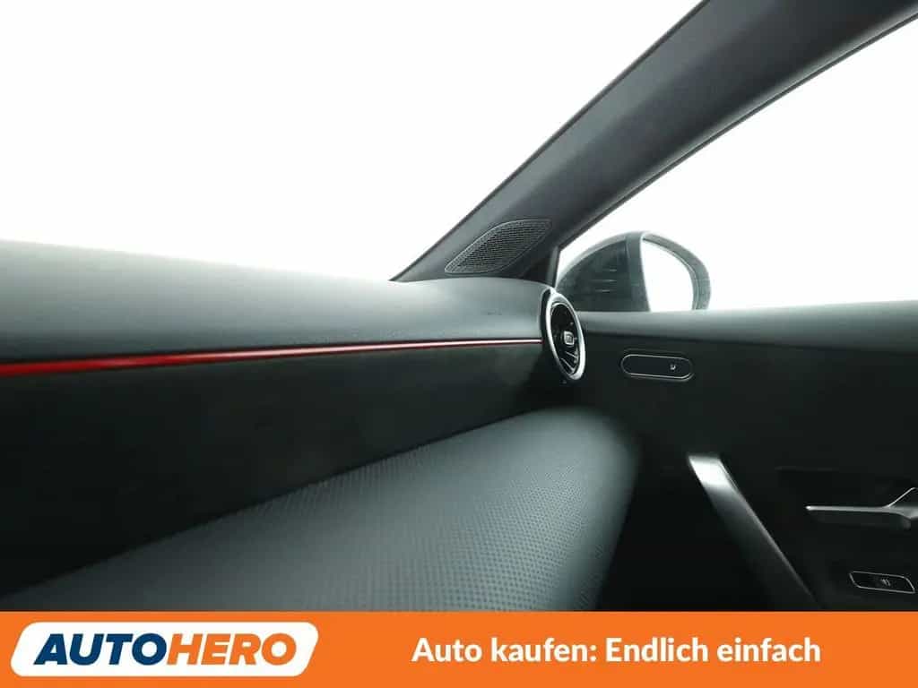 Mercedes-Benz A-Class 250 4Matic AMG Line Aut.*NAVI*TEMPO*CAM*PDC* 04/2019-photo-28