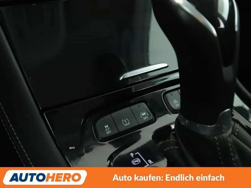 Opel Grandland X 2.0 CDTI Business INNOVATION Aut. 06/2019-photo-24