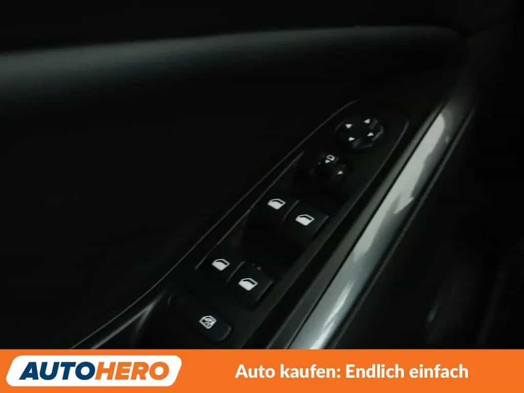 Opel Grandland X 2.0 CDTI Business INNOVATION Aut. 06/2019-photo-25