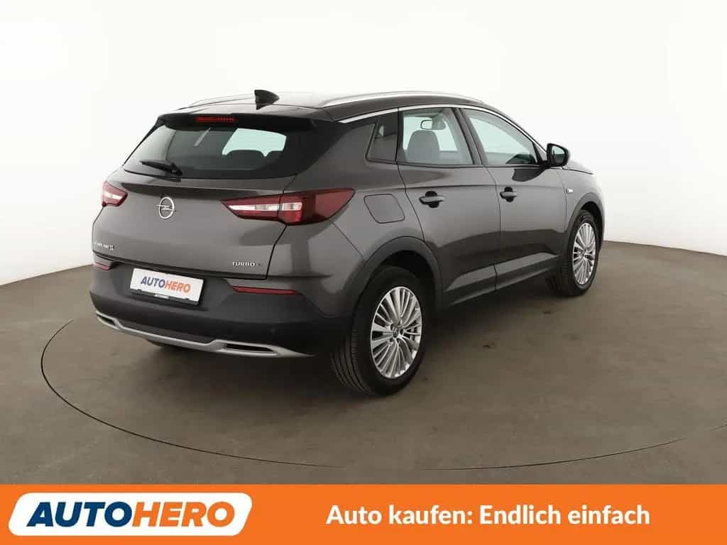 Opel Grandland X 2.0 CDTI Business INNOVATION Aut. 06/2019-photo-5