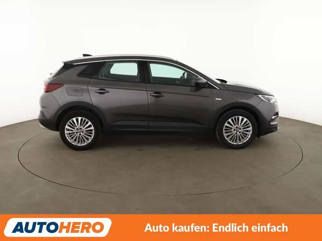 Opel Grandland X 2.0 CDTI Business INNOVATION Aut. 06/2019-photo-6