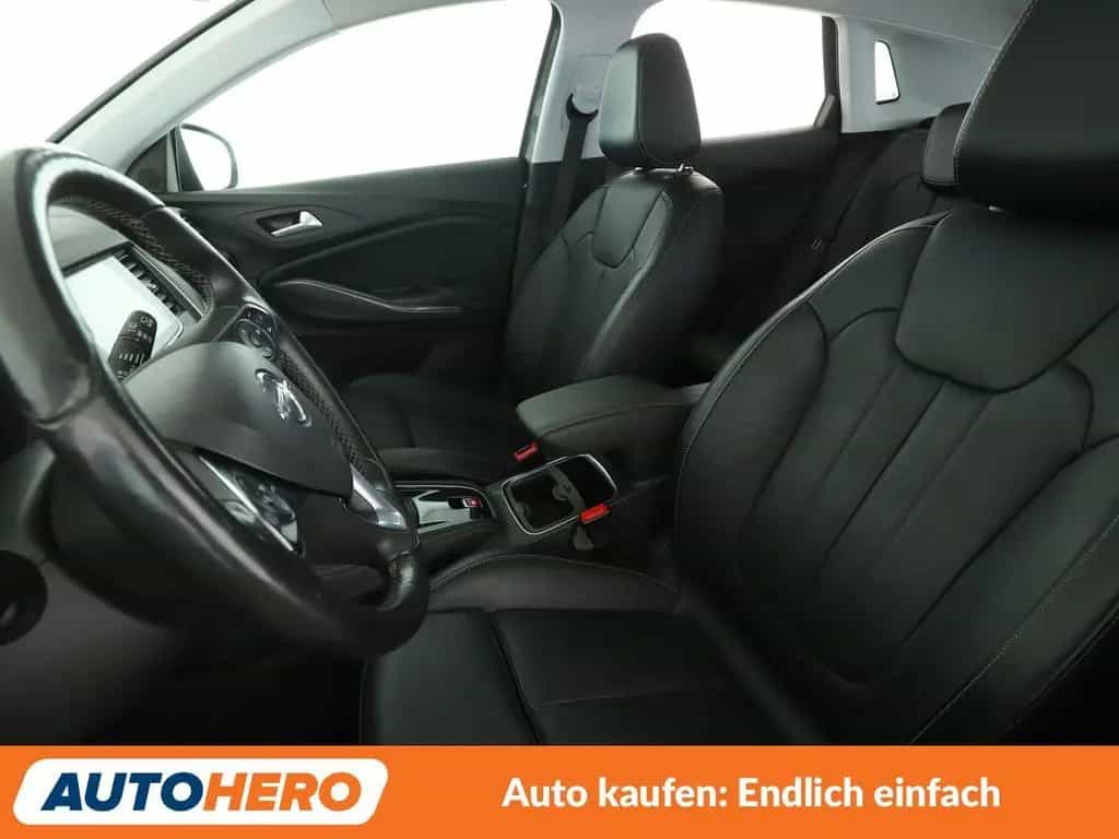 Opel Grandland X 2.0 CDTI Business INNOVATION Aut. 06/2019-photo-9