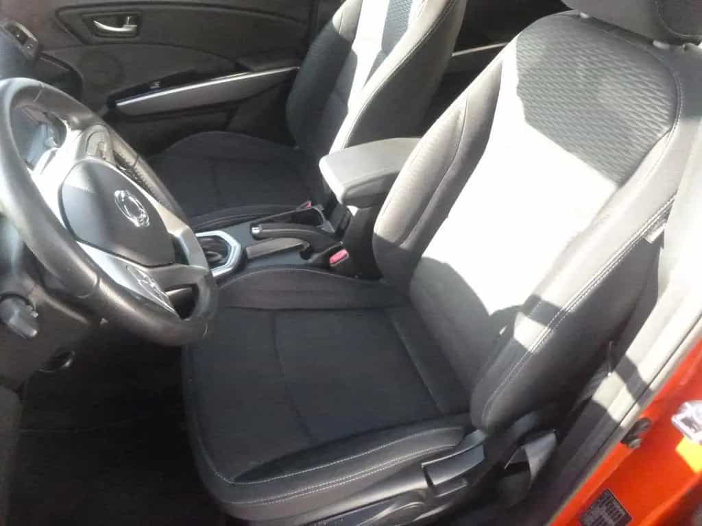 Ssangyong Tivoli 1.6 e-XGi 160 FLOW 2WD-Automatik-Navi 04/2019-photo-9