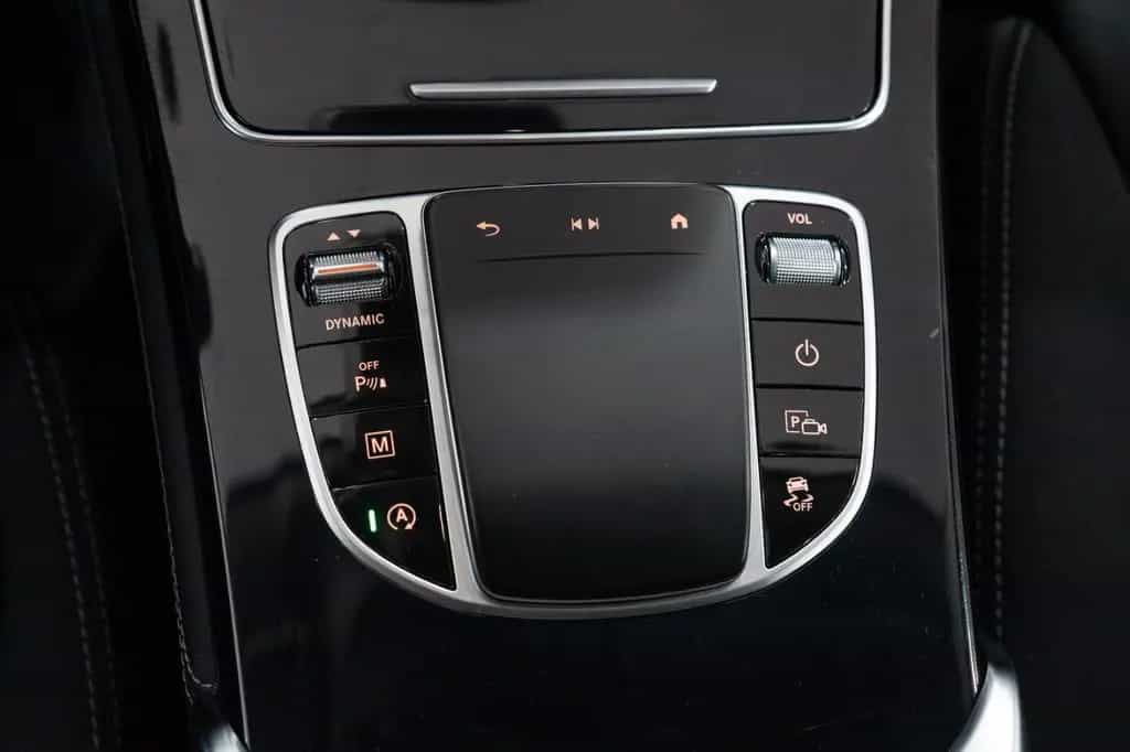 Mercedes-Benz GLC-Class 200 4Matic*LED*NAVI*DAB*KEYLESS-GO*1-HAND* 03/2020-photo-22