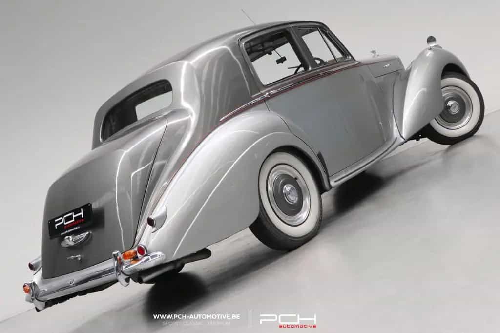 Bentley Other Type R Saloon 09/1954-photo-1