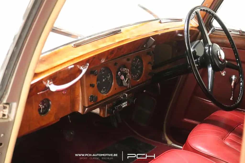 Bentley Other Type R Saloon 09/1954-photo-14