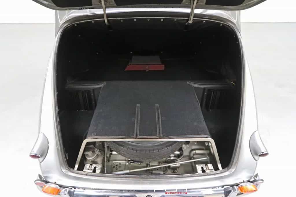 Bentley Other Type R Saloon 09/1954-photo-21