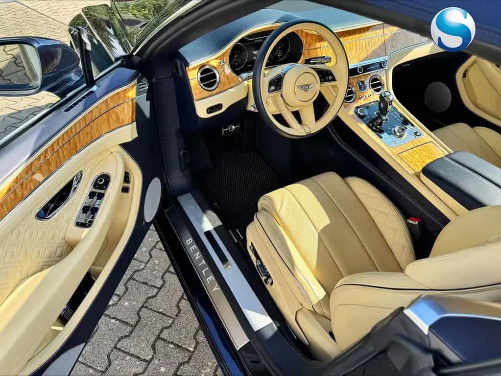 Bentley Continental GTC CABRIOLET V8 MULLINER 360° SI... 01/2021-photo-11