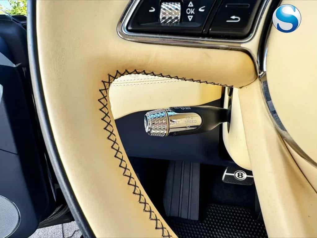 Bentley Continental GTC CABRIOLET V8 MULLINER 360° SI... 01/2021-photo-21