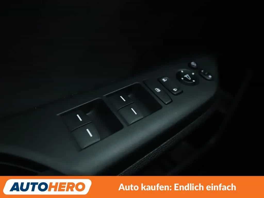 Honda Civic 1.0 VTEC Elegance Aut*NAVI*LED*ACC*CAM*PDC 12/2021-photo-25
