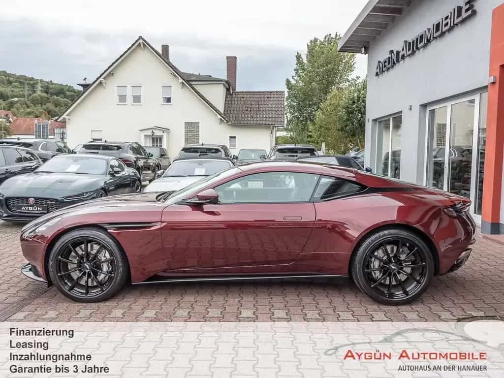 Aston Martin DB11 V12 Coupe AMR*B&O*360-Kamera*2+2 Sitze* 07/2022-photo-6