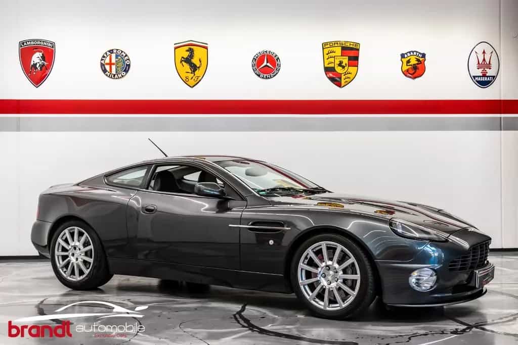 Aston Martin Vanquish S / DE / Sammler / 01/2006-photo-0