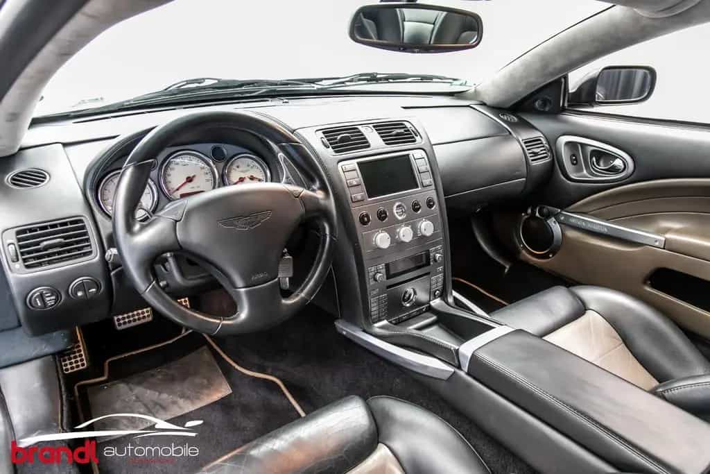 Aston Martin Vanquish S / DE / Sammler / 01/2006-photo-10