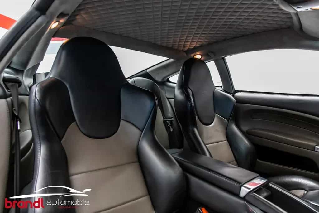 Aston Martin Vanquish S / DE / Sammler / 01/2006-photo-12