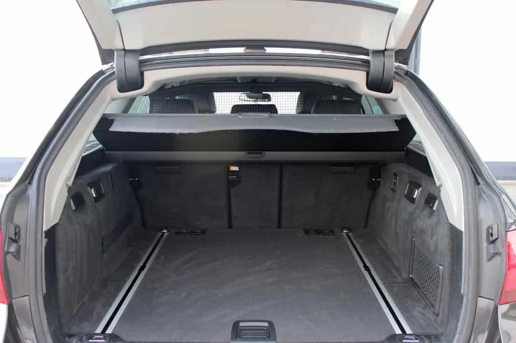 BMW 5 Series 520d Touring Luxury Line *LEDER NAVI KAMERA HUD* 03/2015-photo-19