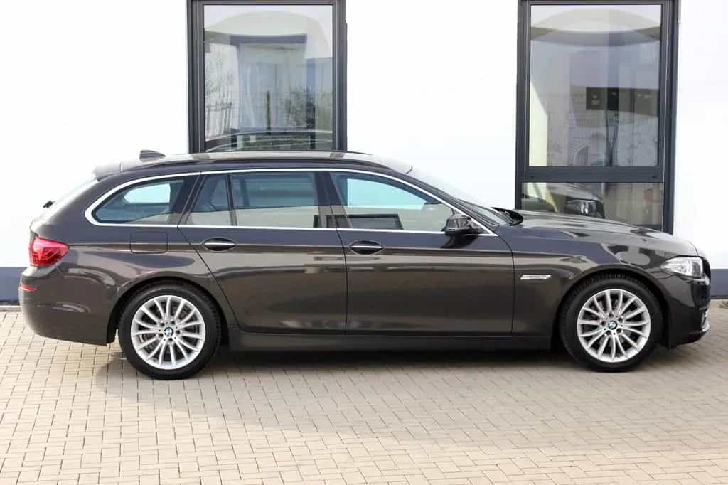 BMW 5 Series 520d Touring Luxury Line *LEDER NAVI KAMERA HUD* 03/2015-photo-29