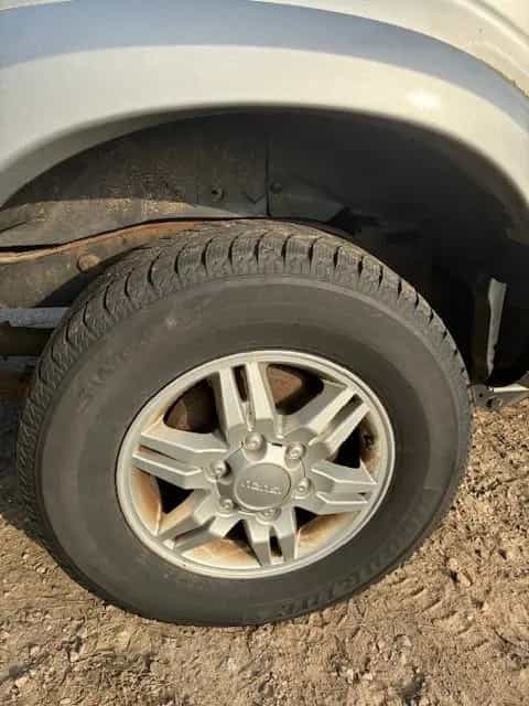 Isuzu D-Max 02/2011-photo-6