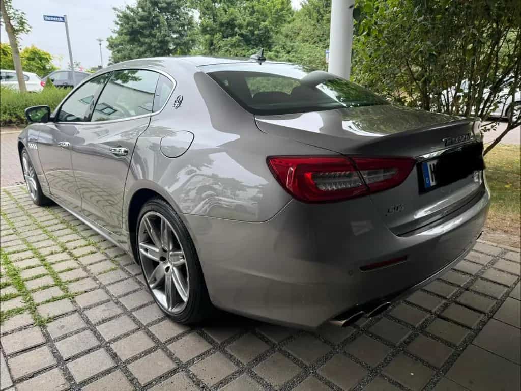 Maserati Quattroporte 3.0 V6 GranLusso S Q4 Automatik... 01/2017-photo-2
