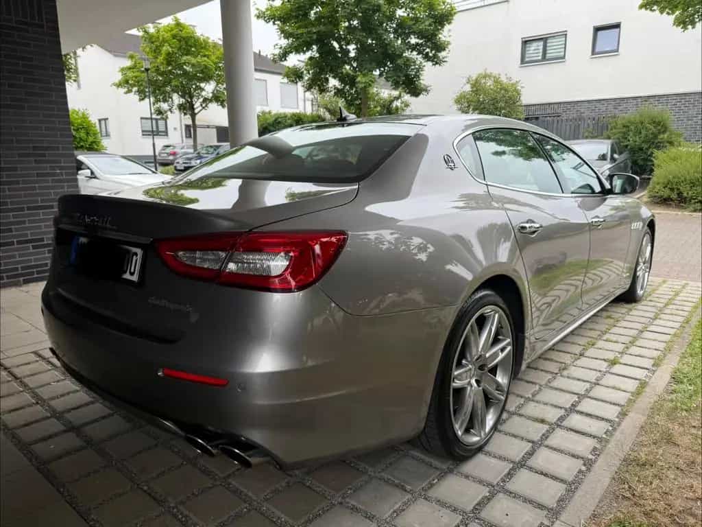 Maserati Quattroporte 3.0 V6 GranLusso S Q4 Automatik... 01/2017-photo-3