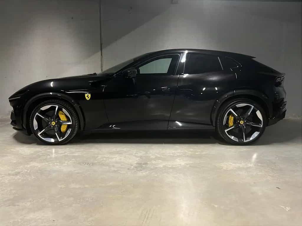 Ferrari Purosangue |MwSt. |Panorama-Dach |Massage 05/2024-photo-1