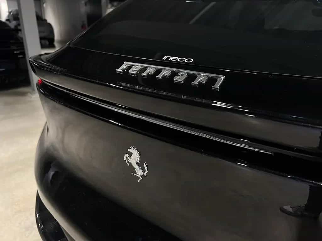 Ferrari Purosangue |MwSt. |Panorama-Dach |Massage 05/2024-photo-26