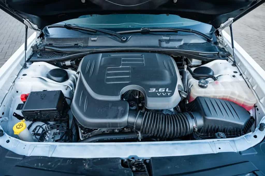 Dodge Challenger 3,6 GT WIDEBODY LED KAMERA 11/2022-photo-18