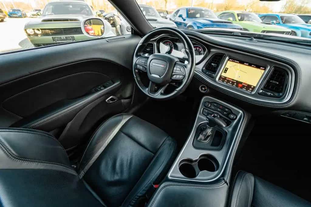 Dodge Challenger 3,6 GT WIDEBODY LED KAMERA 11/2022-photo-39