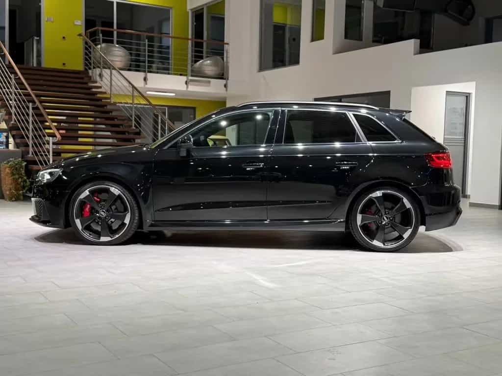 Audi RS3 Sportback quattro*Pano*RFK*Bang & Olufsen 01/2016-photo-1