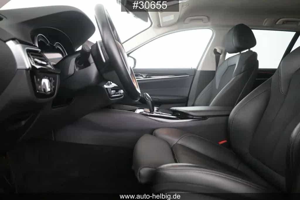 BMW 520 d Touring Sport Line #AHK#Cam#LiveCockpit# 05/2019-photo-11