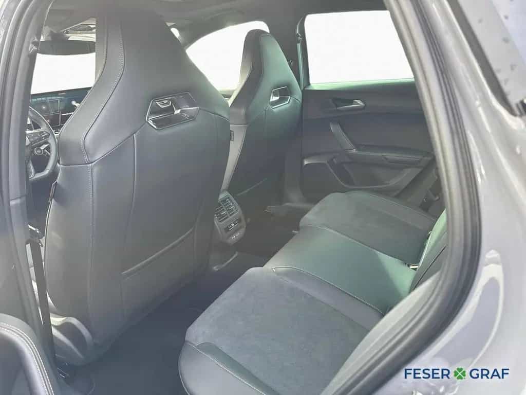Cupra Leon 2.0 TSI 221 kW VZ / Intelligent DRIVE / AHK 08/2025-photo-10
