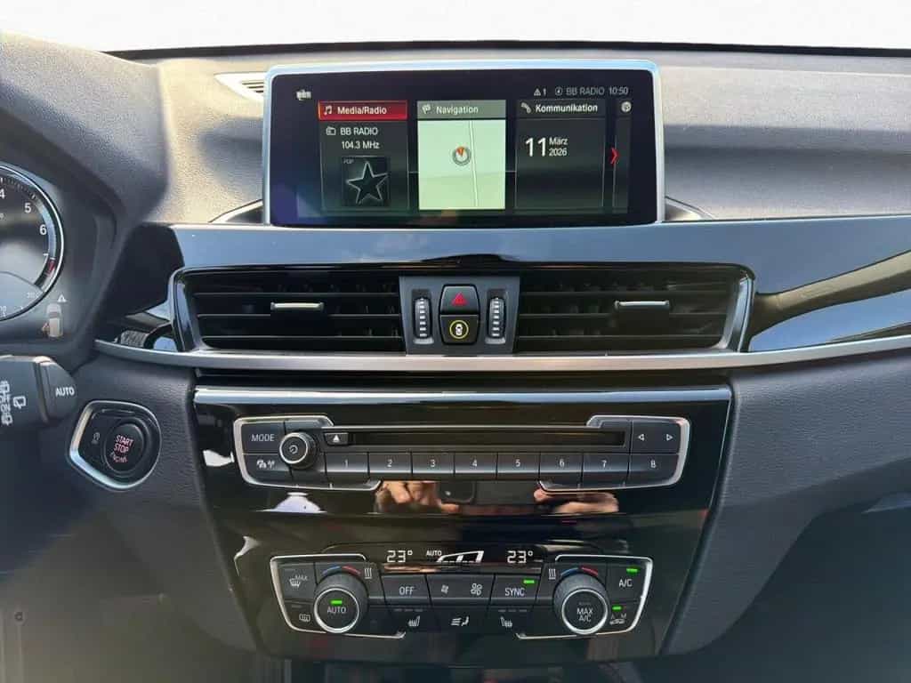 BMW X1 xDrive20i Sport L.Head-Up,RFK,HiFi,Navi+,DAB 06/2019-photo-12