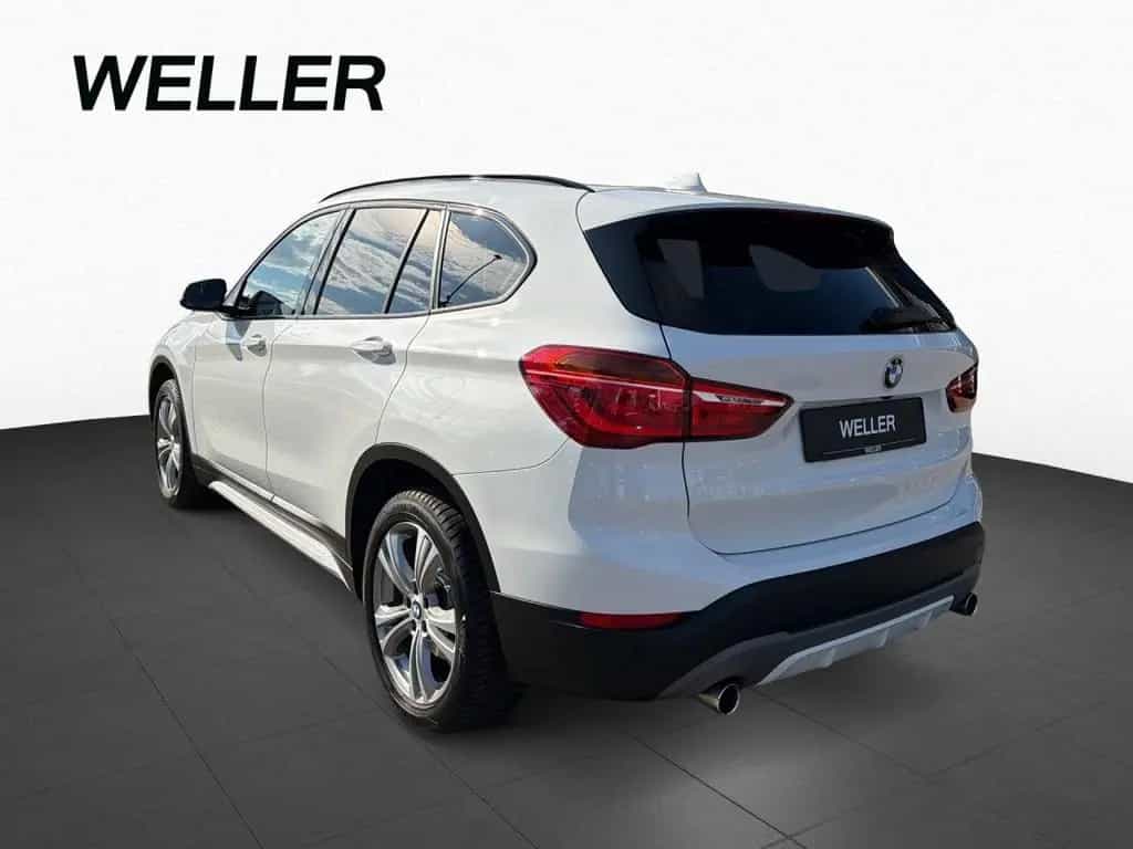 BMW X1 xDrive20i Sport L.Head-Up,RFK,HiFi,Navi+,DAB 06/2019-photo-3