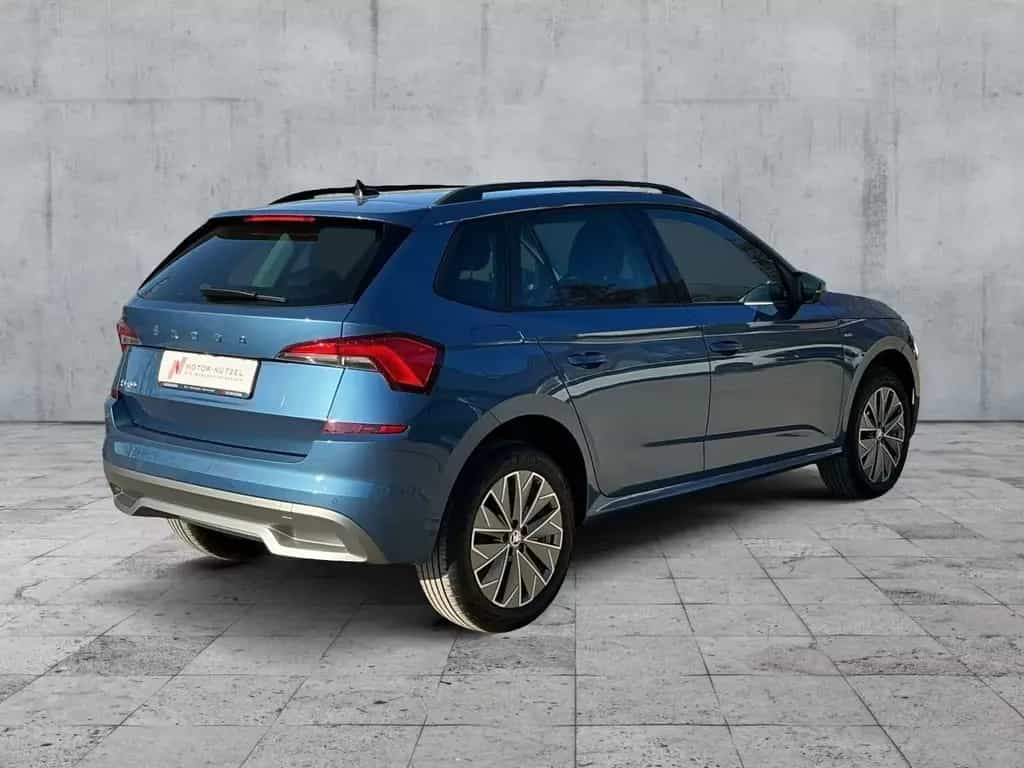 Skoda Kamiq 1.5 TSI DSG CLEVER LED+NAV+APP+SHZ+AHK+RFK 12/2021-photo-5