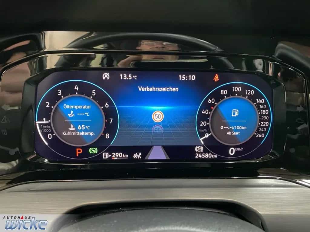Volkswagen Golf Style 1.5 l eTSI DSG Style NAVI KLIMA APP 04/2021-photo-10