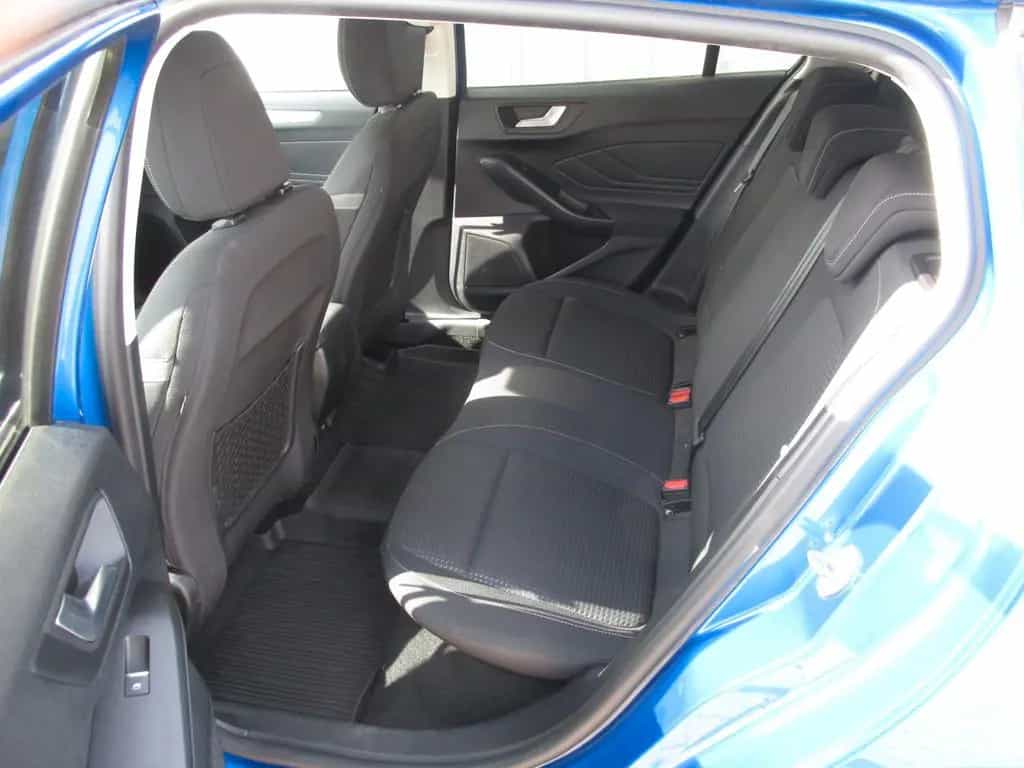 Ford Focus Turnier Cool & Connect *Navi, CarPlay, AHK 03/2020-photo-5