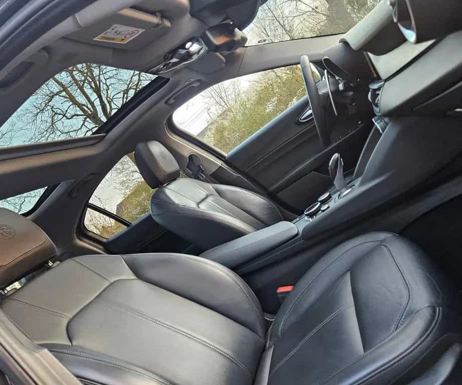 Alfa Romeo Giulia Super PANO LEDER NAVI VOLL SHEFT TOP GEPF 12/2017-photo-18