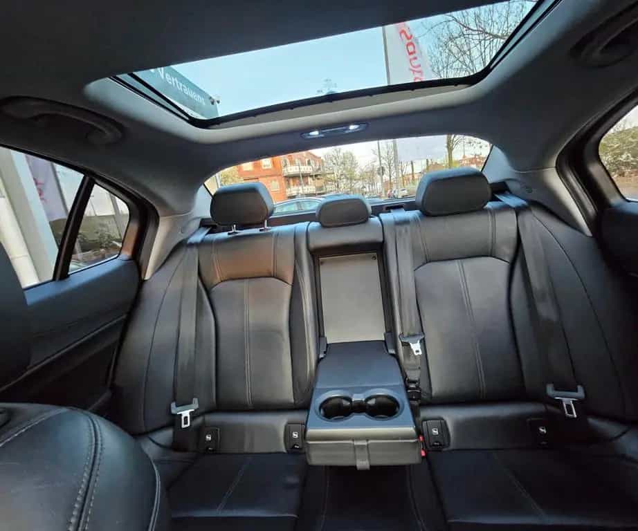 Alfa Romeo Giulia Super PANO LEDER NAVI VOLL SHEFT TOP GEPF 12/2017-photo-24