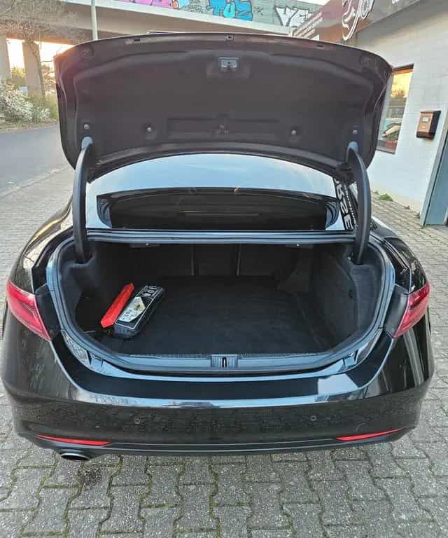 Alfa Romeo Giulia Super PANO LEDER NAVI VOLL SHEFT TOP GEPF 12/2017-photo-47