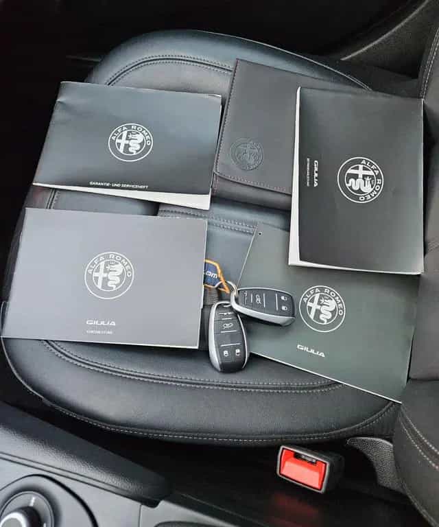 Alfa Romeo Giulia Super PANO LEDER NAVI VOLL SHEFT TOP GEPF 12/2017-photo-49