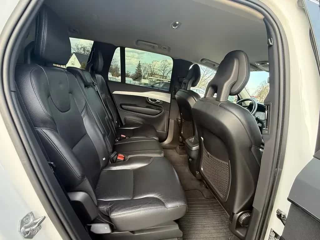 Volvo XC90 Momentum 2WD*LEDER*AMBIENTE*LED*GEPFLEGT 01/2017-photo-18