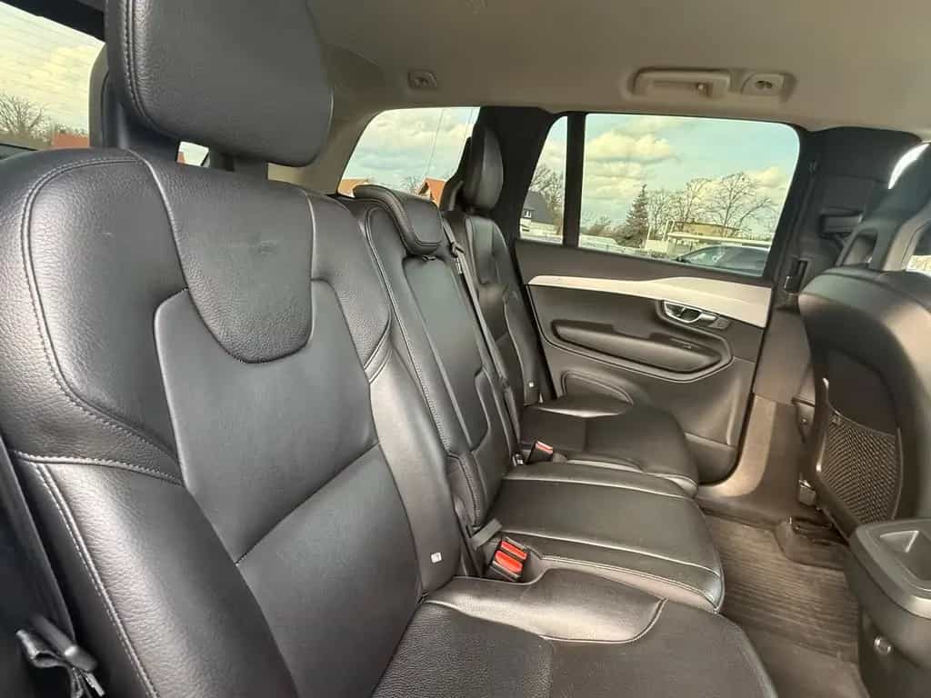 Volvo XC90 Momentum 2WD*LEDER*AMBIENTE*LED*GEPFLEGT 01/2017-photo-19