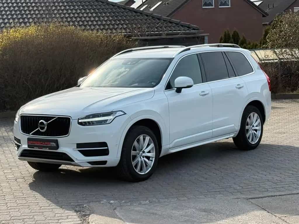 Volvo XC90 Momentum 2WD*LEDER*AMBIENTE*LED*GEPFLEGT 01/2017-photo-7