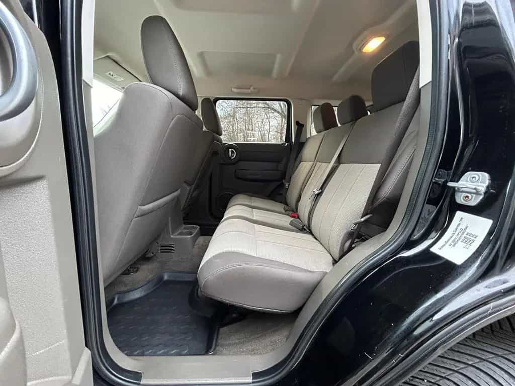 Dodge Nitro 2.8 SE/II.HAND/TEMPOM/PDC/KLIMA/TÜV-NEU/ 01/2008-photo-15