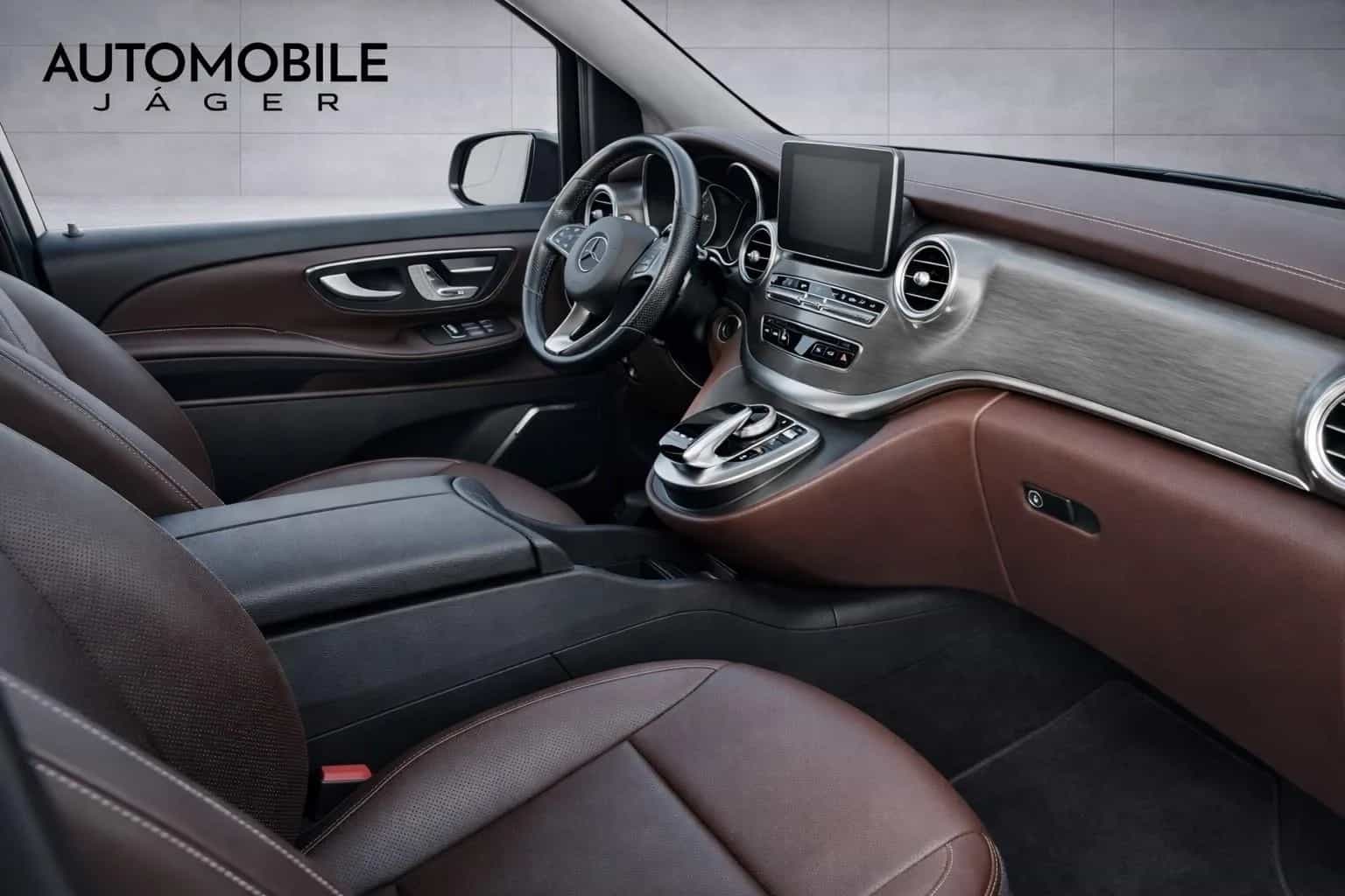 Mercedes-Benz V-Class 250 10/2017-photo-15