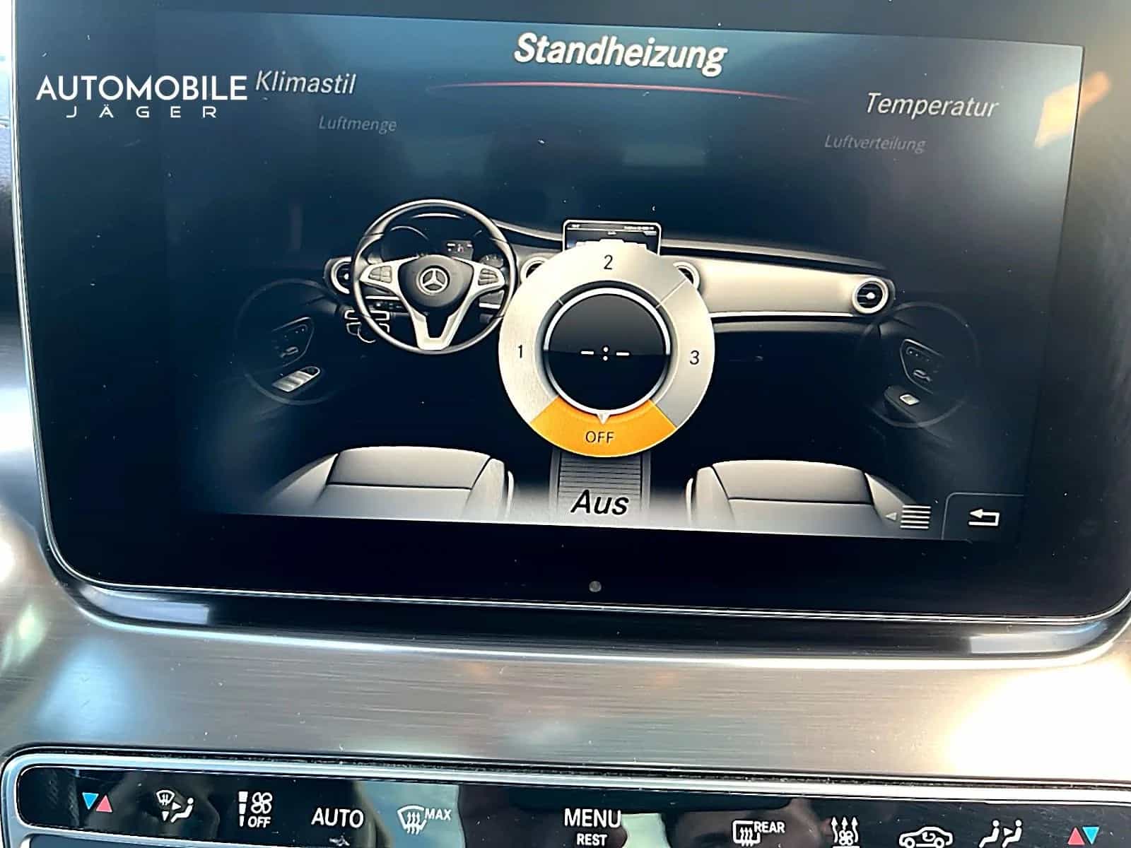Mercedes-Benz V-Class 250 10/2017-photo-21