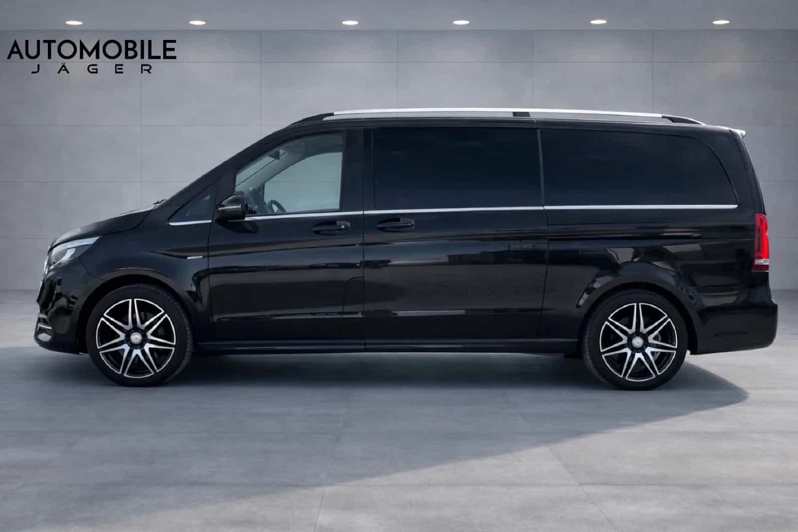 Mercedes-Benz V-Class 250 10/2017-photo-7